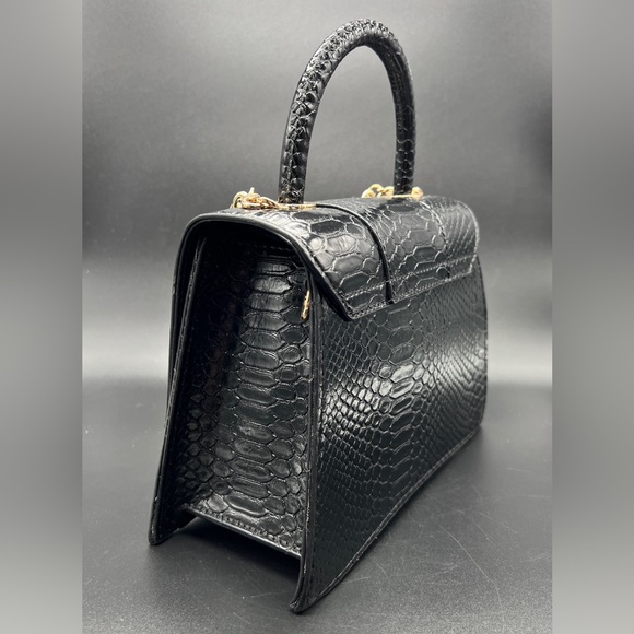 ALDO Black Croc Embossed Mini Top Handle Bag Gold Hardware Charm Chain Y2K - Picture 5 of 7